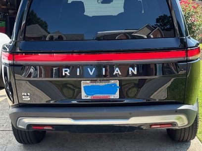 Used 2024 Rivian R1S Adventure Dual