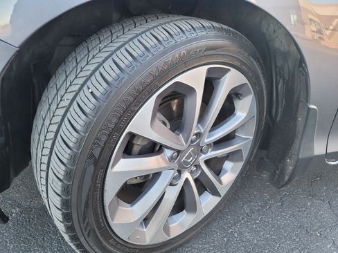 Used 2014 Honda Accord Sport image 14