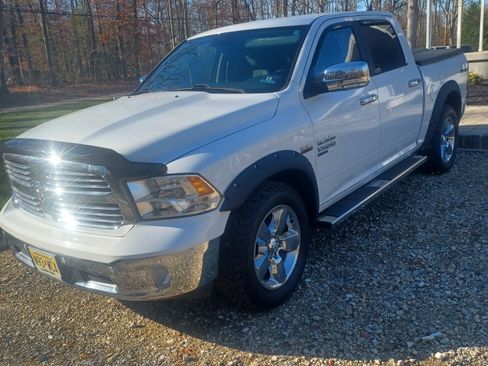 Used 2019 RAM 1500 Big Horn image 4