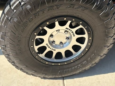 Used 2018 Ford F150 Raptor w/ Equipment Group 802A Luxury AWD/4WD image 13