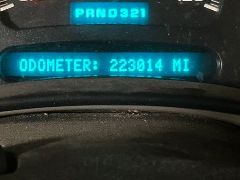 Used 2003 Chevrolet Silverado 2500 LS image 10