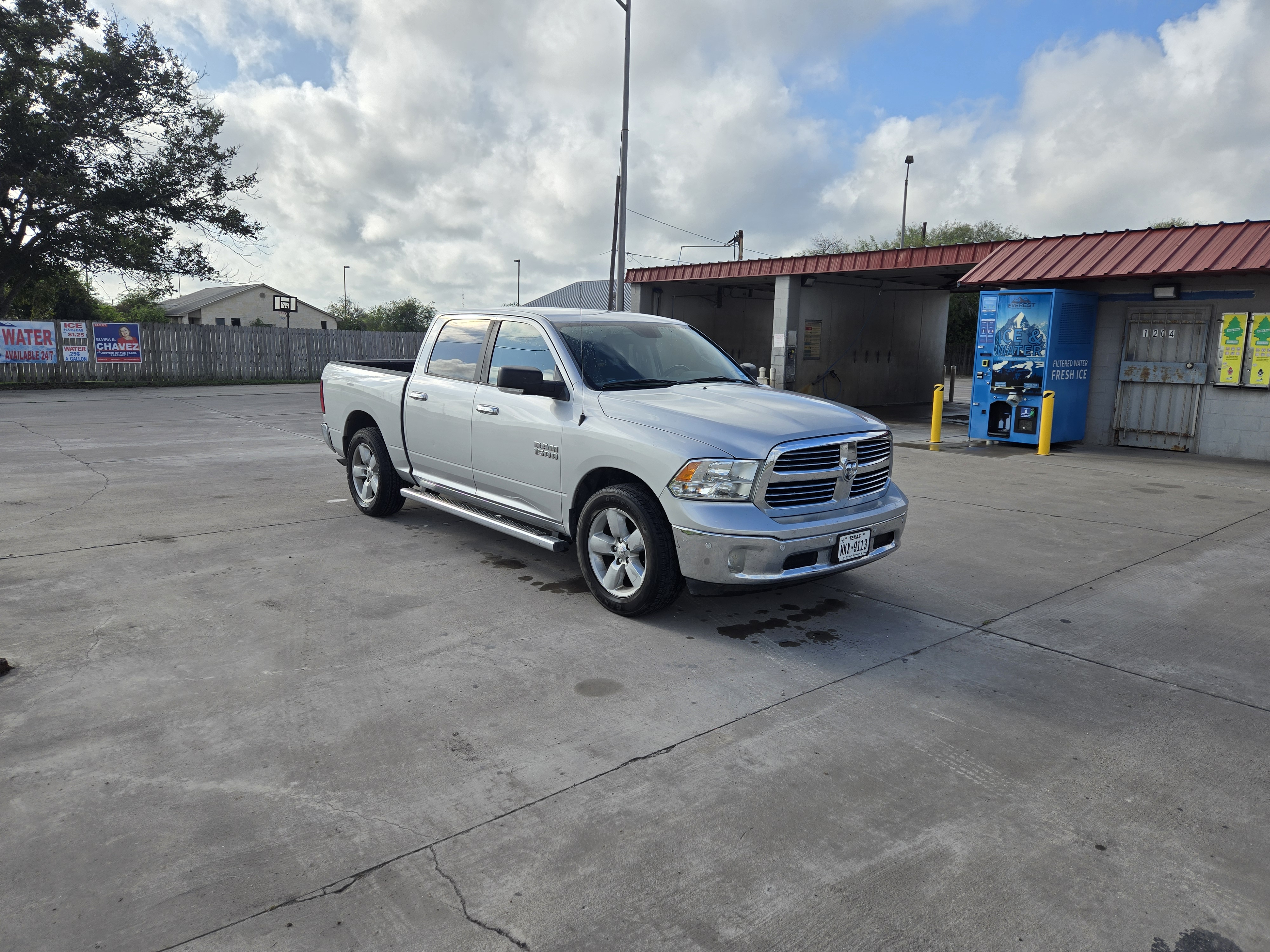 Used 2017 RAM 1500 Lone Star RWD image 15