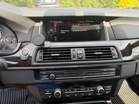Used 2016 BMW 535i Sedan RWD image 6