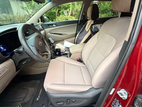 Used 2019 Hyundai Tucson SEL FWD image 8