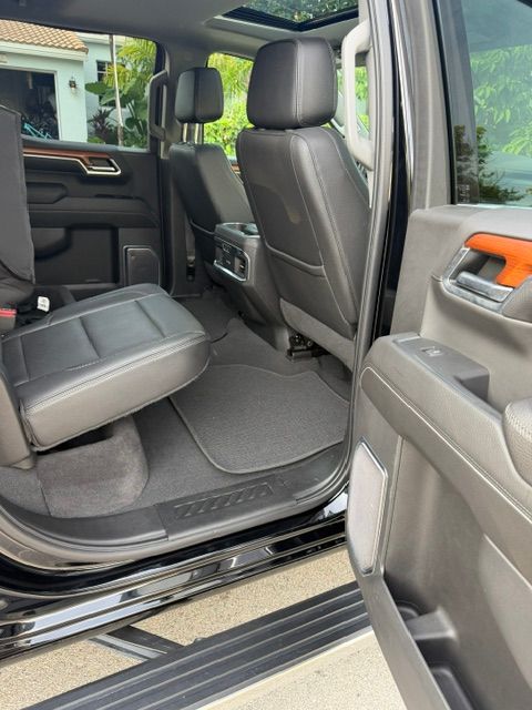 Used 2022 GMC Sierra 1500 Denali w/ Denali Reserve Package AWD/4WD image 8