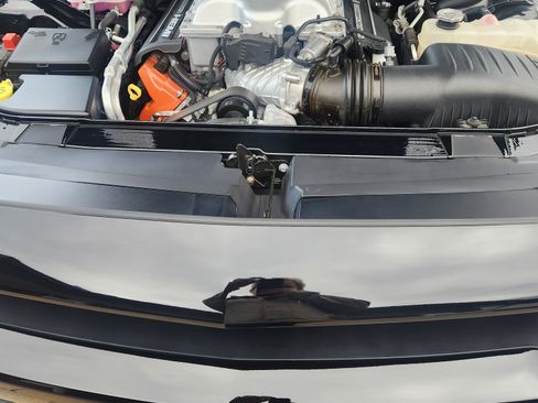 Used 2018 Dodge Challenger SRT Hellcat image 11