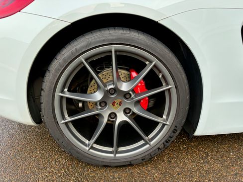 Used 2015 Porsche Cayman S image 14