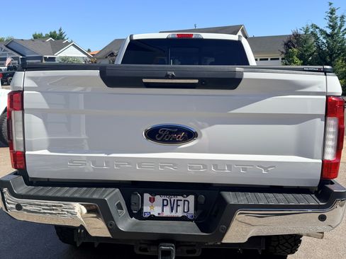 Used 2018 Ford F350 Lariat w/ Lariat Ultimate Package AWD/4WD image 5