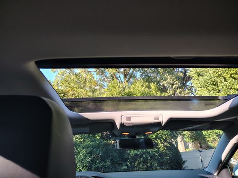 Used 2019 Volkswagen Jetta SE w/ Cold Weather Package image 22