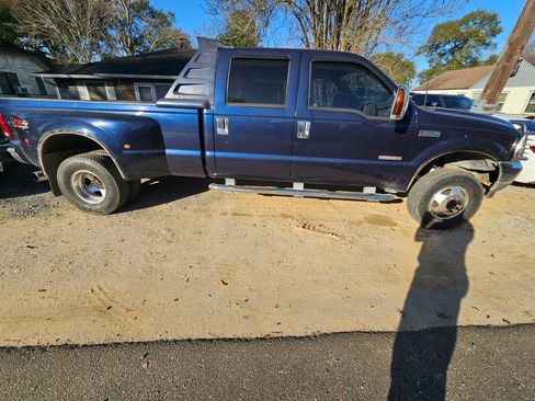 Used 2003 Ford F350 Lariat image 8