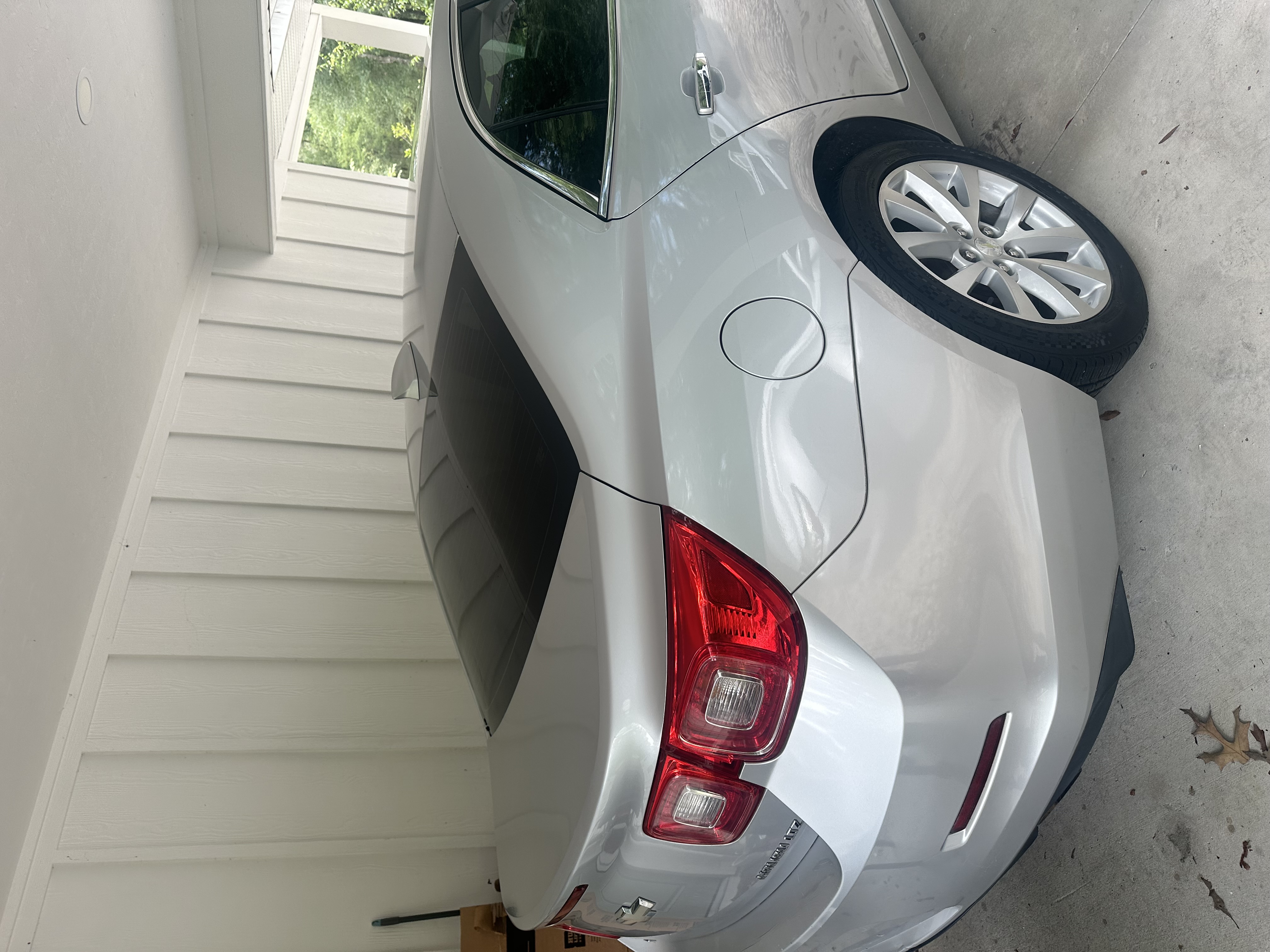 Used 2015 Chevrolet Malibu LTZ FWD image 4
