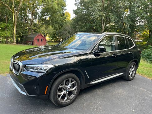 Used 2024 BMW X3 xDrive30i w/ Convenience Package w/ZPA AWD/4WD image 1