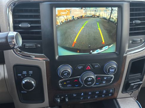 Used 2018 RAM 3500 Laramie Longhorn w/ Longhorn Southfork Package image 10