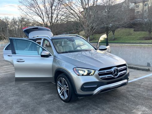 Used 2020 Mercedes-Benz GLE 350 4MATIC image 1