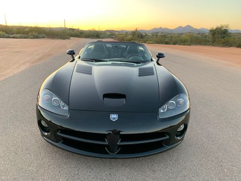 Used 2006 Dodge Viper SRT-10 image 15