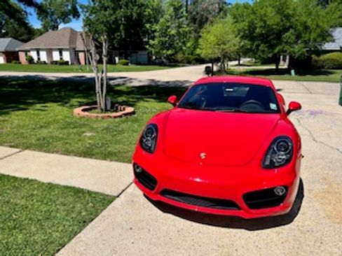 Used 2014 Porsche Cayman S image 2