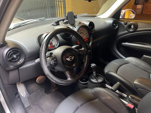 Used 2013 MINI Cooper Countryman S image 4