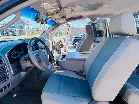 Used 2007 Nissan Titan XE w/ Preferred Pkg image 17