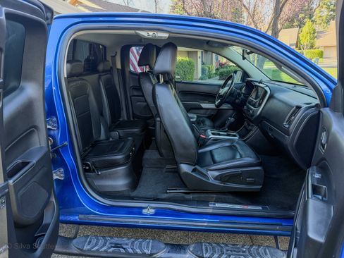 Used 2018 Chevrolet Colorado ZR2 w/ LPO, Gearon Bar Package image 9