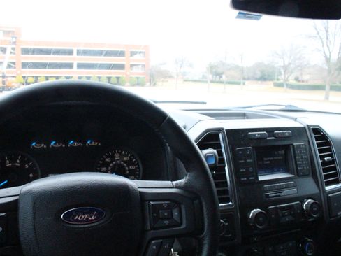 Used 2016 Ford F150 XLT w/ Equipment Group 301A Mid image 19