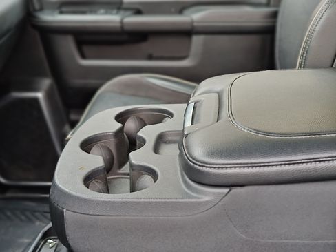 Used 2022 RAM 3500 Laramie w/ Safety Group B image 22