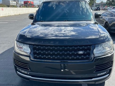 Used 2014 Land Rover Range Rover Supercharged image 12