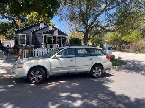Used 2006 Subaru Outback 3.0R L.L. Bean image 4