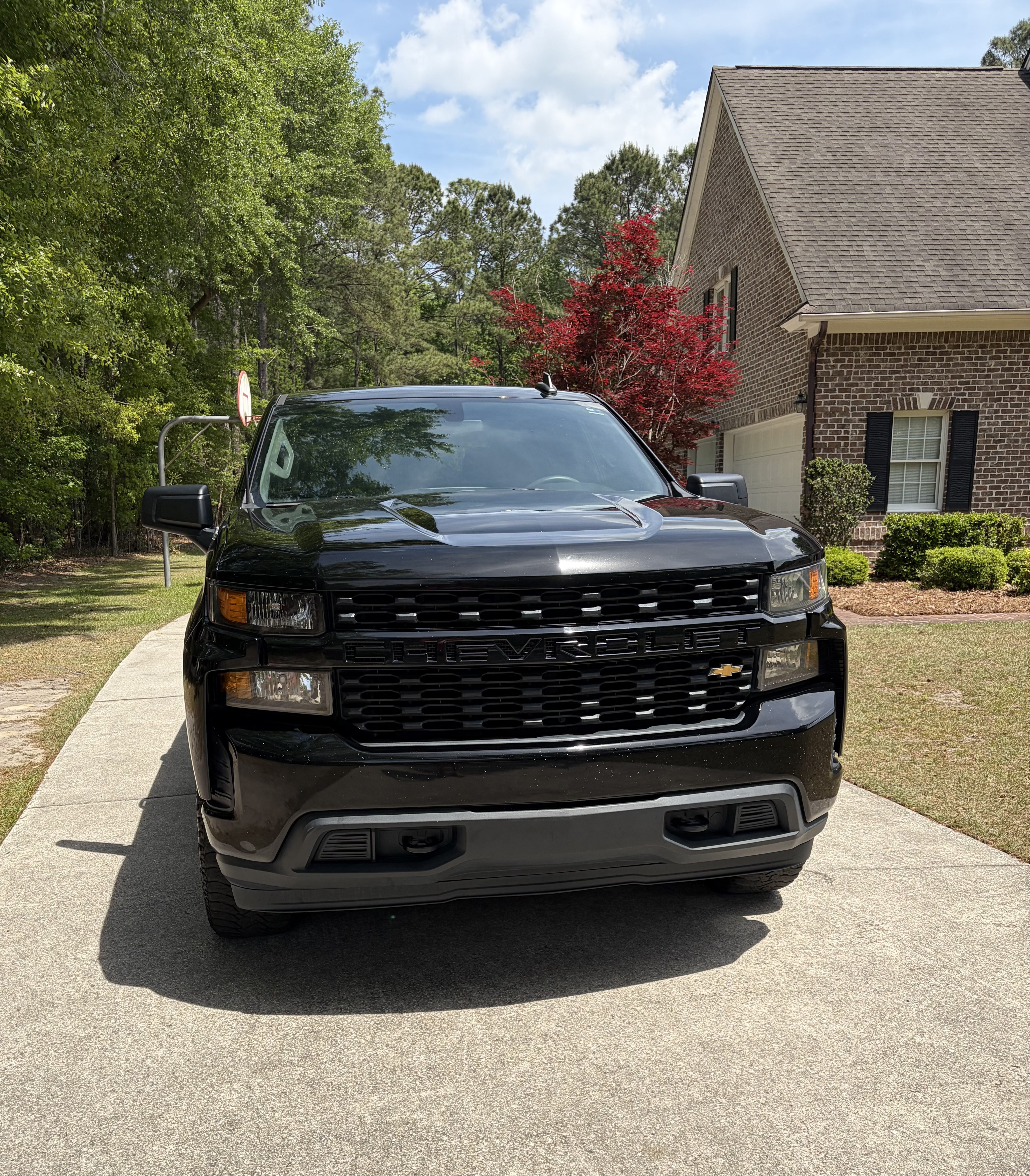 Used 2020 Chevrolet Silverado 1500 Custom w/ Custom Value Package AWD/4WD image 4
