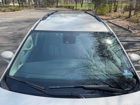 Used 2017 Chrysler Pacifica Touring-L Plus w/ Advanced Safetytec Group image 13