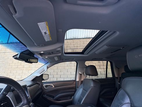 Used 2019 GMC Yukon Denali w/ Denali Ultimate Package AWD/4WD image 14