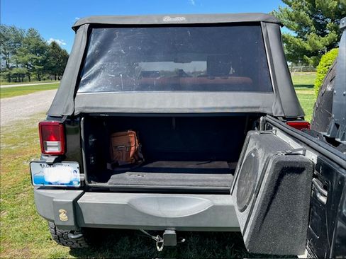 Used 2010 Jeep Wrangler Sport image 8