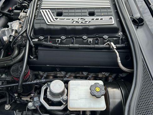 Used 2019 Chevrolet Corvette Z06 image 6