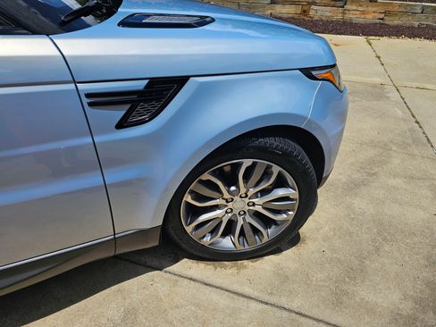 Used 2016 Land Rover Range Rover Sport Supercharged image 6