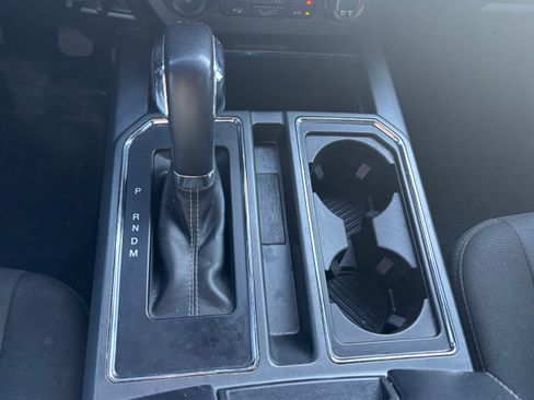 Used 2020 Ford F150 XLT w/ Equipment Group 302A Luxury image 22