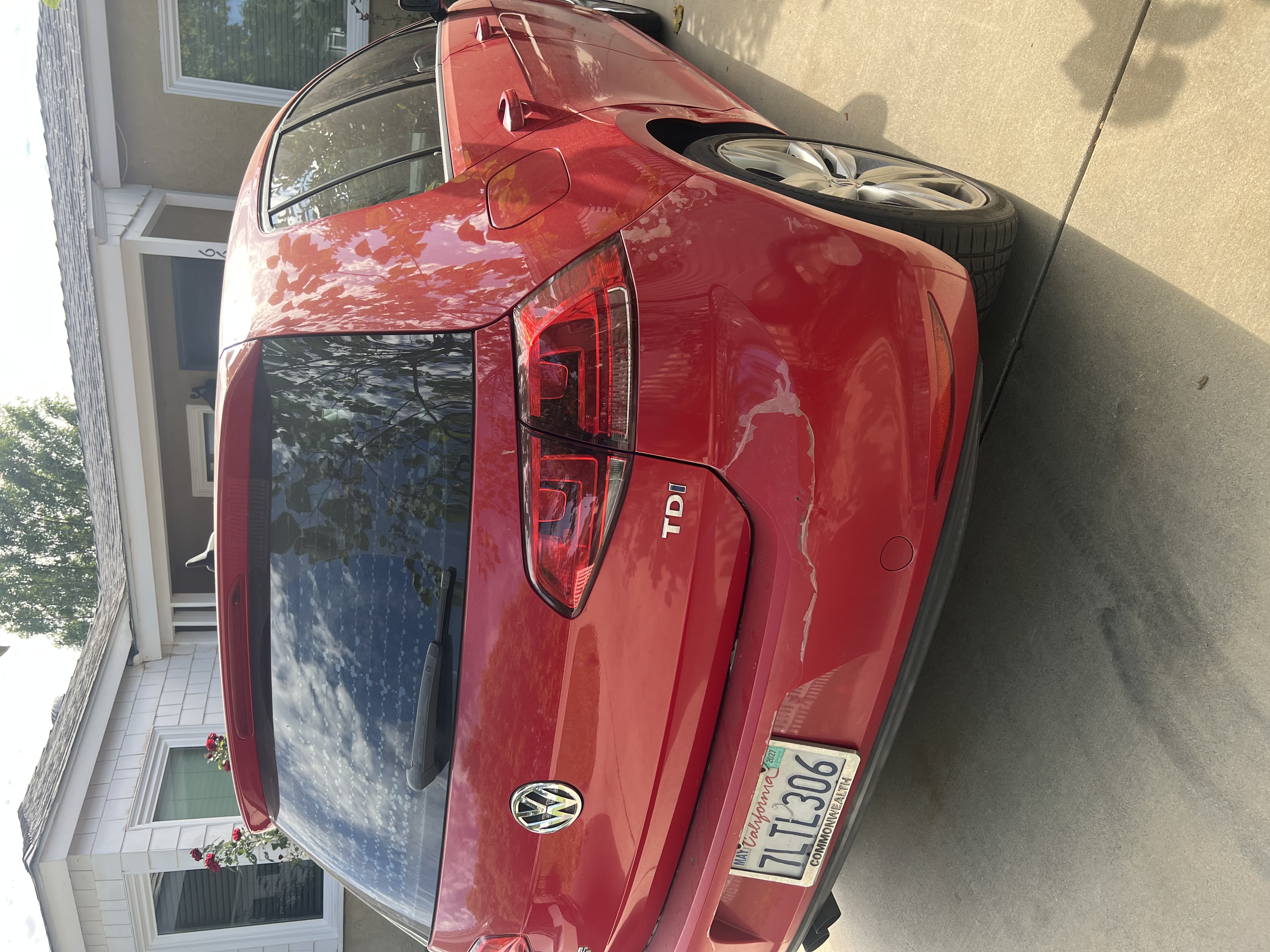 Used 2015 Volkswagen Golf TDI SEL FWD image 5