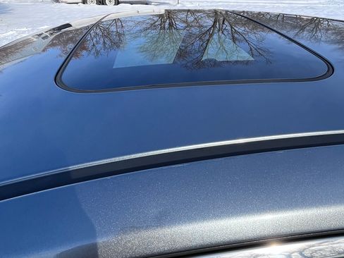 Used 2014 Nissan Altima 2.5 SL w/ Moonroof Package image 2