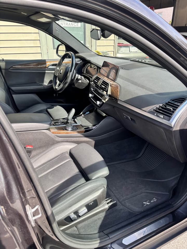 Used 2019 BMW X4 xDrive30i AWD/4WD image 15