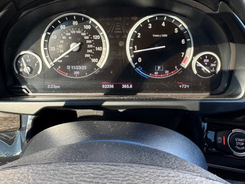 Used 2016 BMW X5 xDrive50i image 9