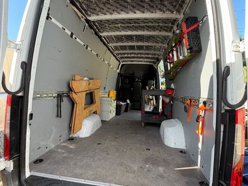 Used 2021 Mercedes-Benz Sprinter 3500 image 8