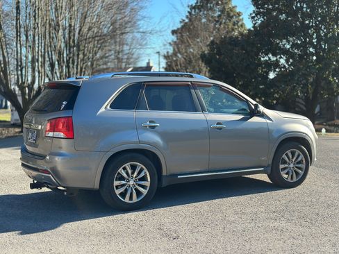 Used 2013 Kia Sorento SX w/ SX Premium Pkg image 4