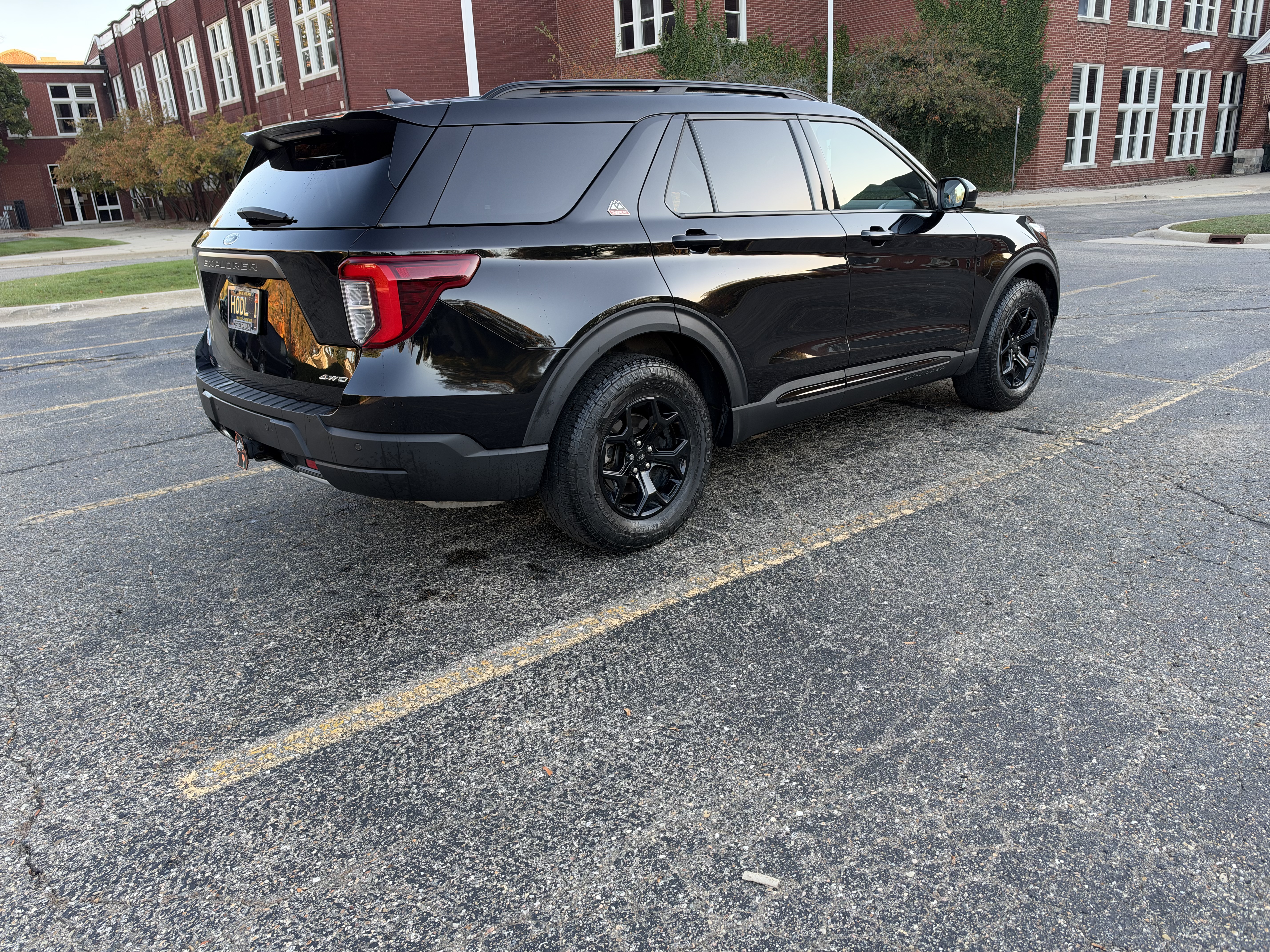 Used 2023 Ford Explorer Timberline w/ Timberline Technology Package AWD/4WD image 8