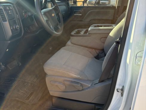 Used 2017 Chevrolet Silverado 3500 W/T image 6