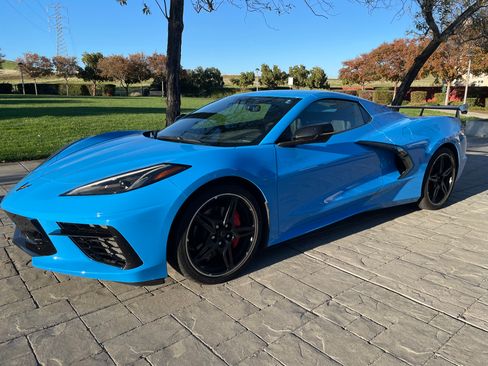 Used 2022 Chevrolet Corvette Stingray Preferred Conv w/ 2LT image 1