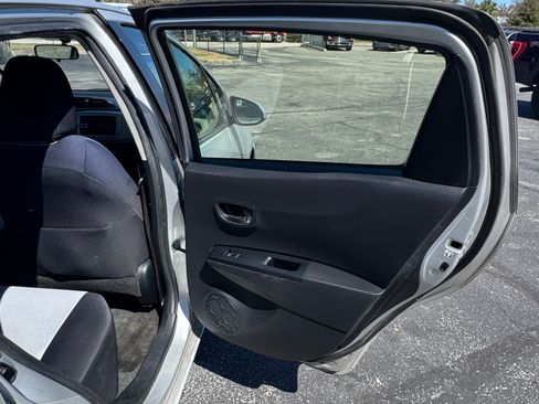 Used 2012 Toyota Yaris LE image 16