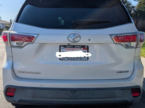 Used 2015 Toyota Highlander Limited image 15