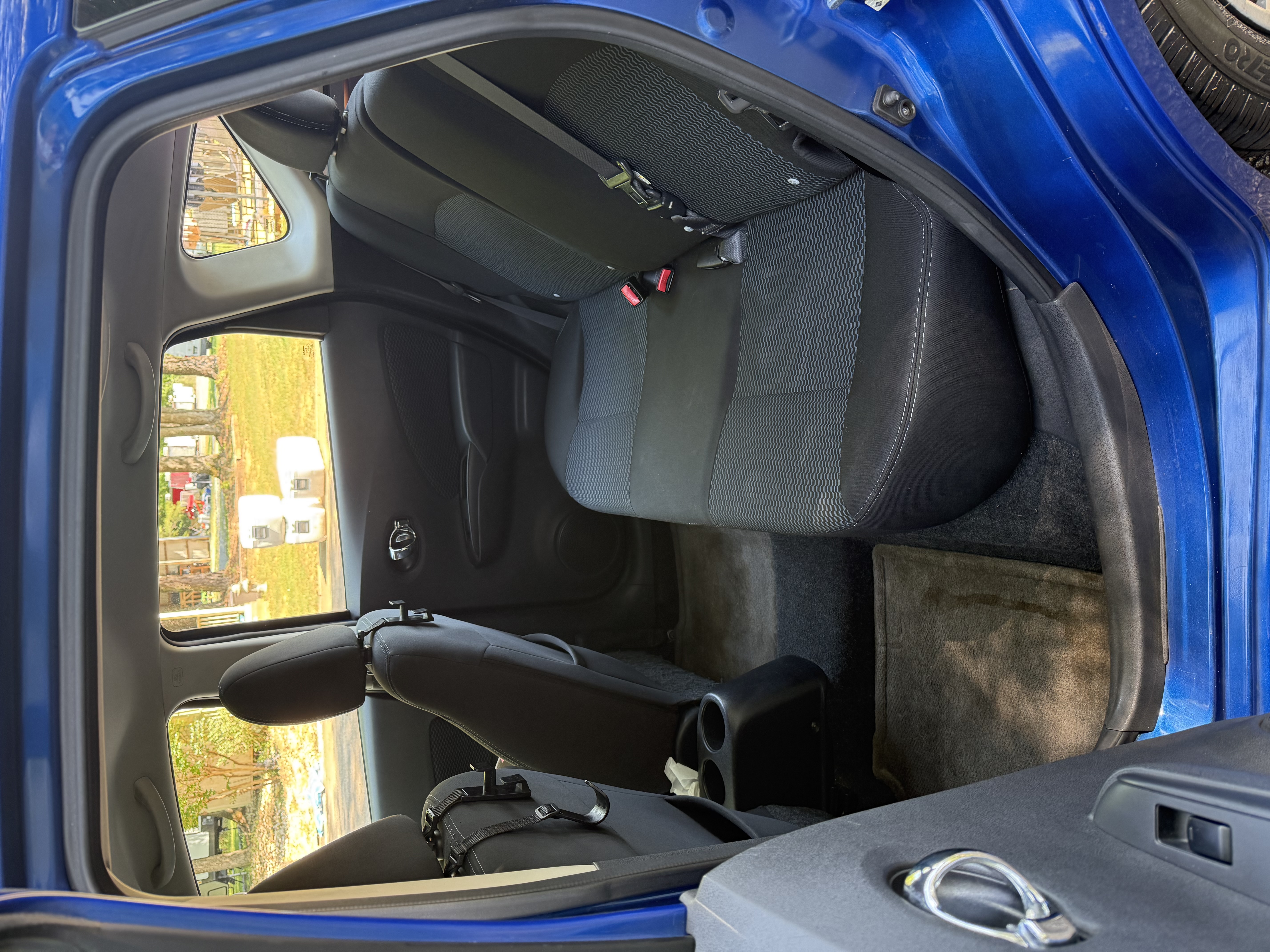 Used 2014 Nissan Versa Note SV FWD image 13