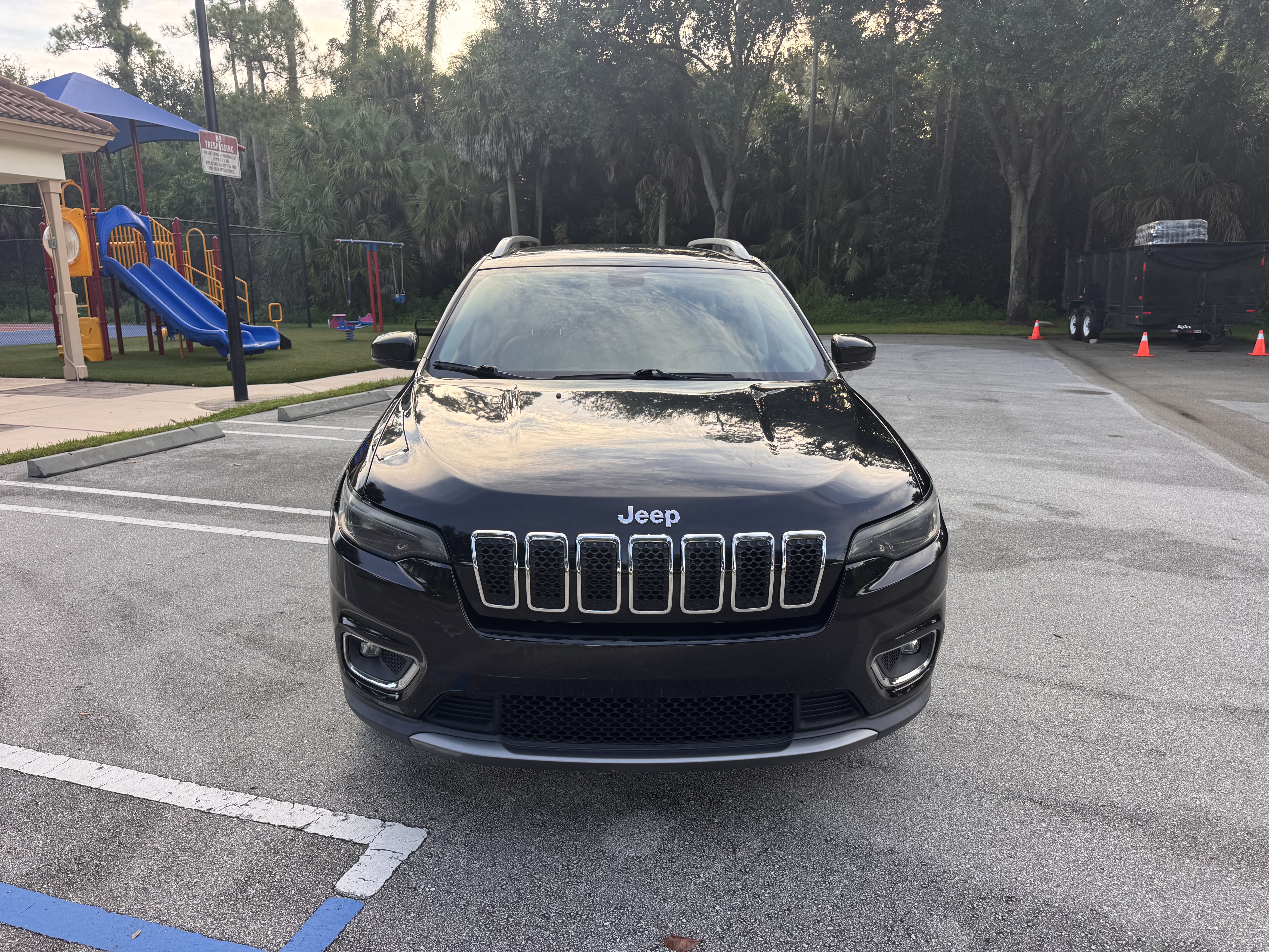 Used 2020 Jeep Cherokee Limited FWD image 9