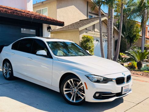 Used 2016 BMW 328i Sedan image 2