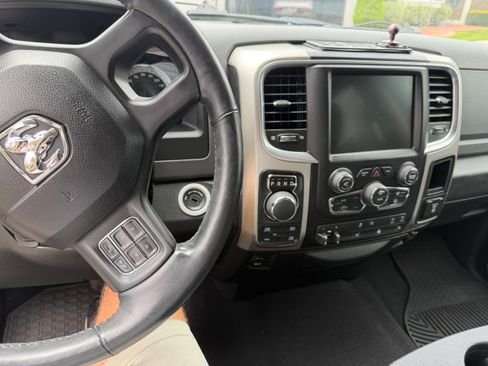 Used 2017 RAM 1500 Big Horn AWD/4WD image 8