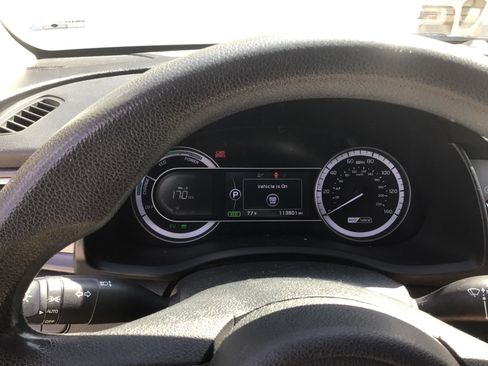 Used 2019 Kia Niro LX FWD image 8